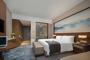 Wuhan Optics Valley Convention Hotel