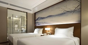 Wuhan Optics Valley Convention Hotel