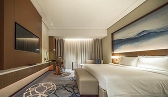 Wuhan Optics Valley Convention Hotel