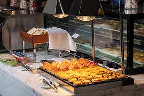 Wuhan Optics Valley Convention Hotel