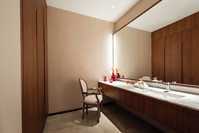 Wuhan Optics Valley Convention Hotel