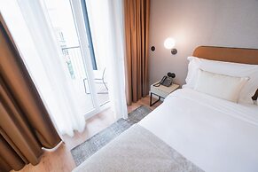 Lx SoHo Boutique Hotel by RIDAN Hotels