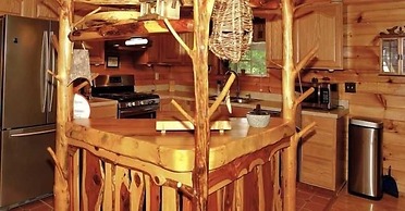 Enchanted - 1 Bedrooms, 1 Baths, Sleeps 2 Cabin by RedAwning