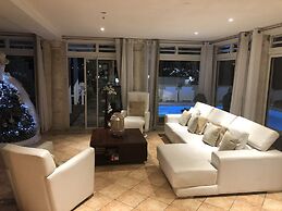 Villa Kapresse Guest House