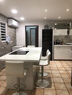 Villa Kapresse Guest House