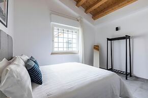 Sonder by Marriott Bonvoy San Lorenzo Apartments