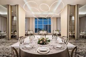 HYDE Beach House Resort Rental