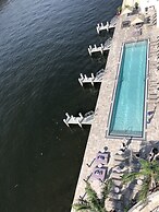 HYDE Beach House Resort Rental