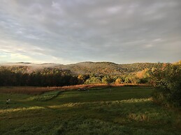 Fat Sheep Farm & Cabins