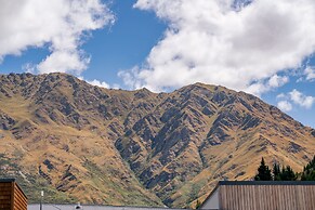 Residence du Parc by Staysouth