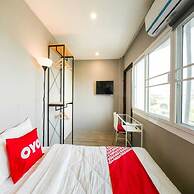 Bossa House Hostel & Cafe