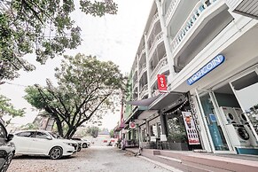 Bossa House Hostel & Cafe