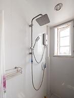 Bossa House Hostel & Cafe