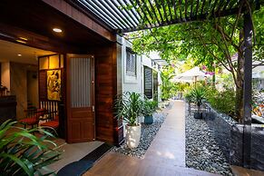 Quang Vinh Apartment and Hotel Hoi An