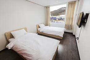 The White View Pension