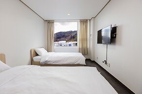 The White View Pension