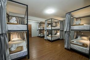 Traveller Lodge Ngapali by River Top - Hostel