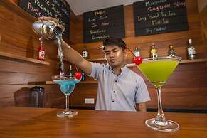 Traveller Lodge Ngapali by River Top - Hostel