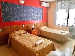 Hostal Isla Cristina Mataró