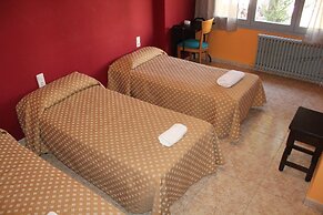 Hostal Isla Cristina Mataró