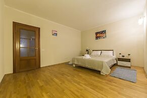Apartment on Khreshchatyk