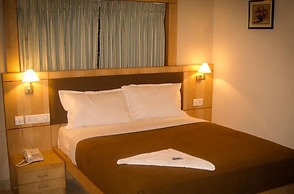 Nexstay Rainbow Business Hotel