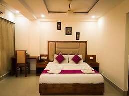 Nexstay Crystal Residency