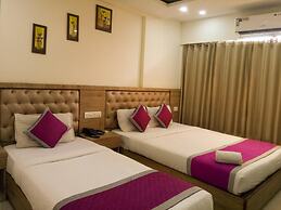 Nexstay Crystal Residency