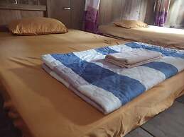 Du Gia Waterfall Hostel & Homestay