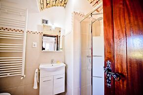 I Cinque Trulli with Swimming Pool