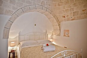 I Cinque Trulli with Swimming Pool