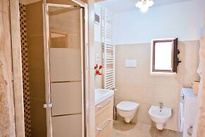 I Cinque Trulli with Swimming Pool