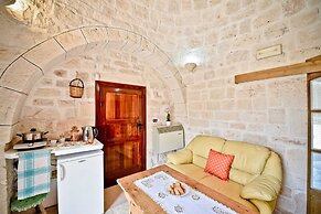 I Cinque Trulli with Swimming Pool