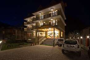 Hotel Mountain Abode