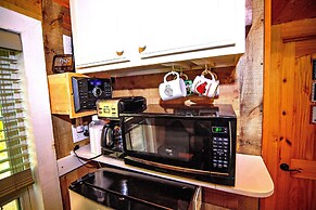 Parker Creek Bend Cabins