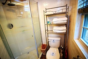 Parker Creek Bend Cabins