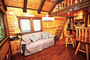 Parker Creek Bend Cabins