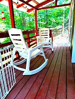 Parker Creek Bend Cabins