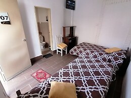 Galapagos Natural Life Hostel