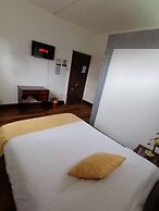 Galapagos Natural Life Hostel