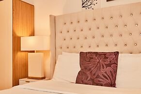 Modern Leeds City Apartment