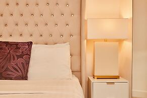 Modern Leeds City Apartment