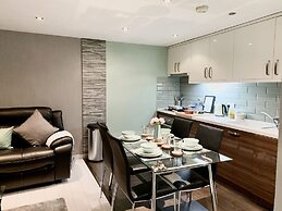 Richmond House by Staytor