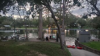 Zipp Away Ld 728 3 Bedroom Home by RedAwning