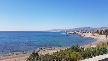 Alisahni Beachfront Villas