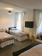 Macleods Guest House