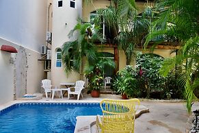 Chan Bahlum By Select