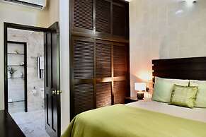 Chan Bahlum By Select