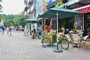 Chan Bahlum By Select