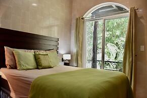 Chan Bahlum By Select